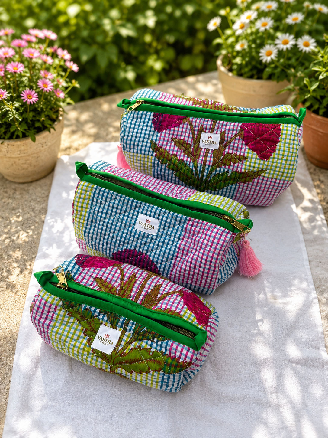 Floral Botanical Checked Pouch Set