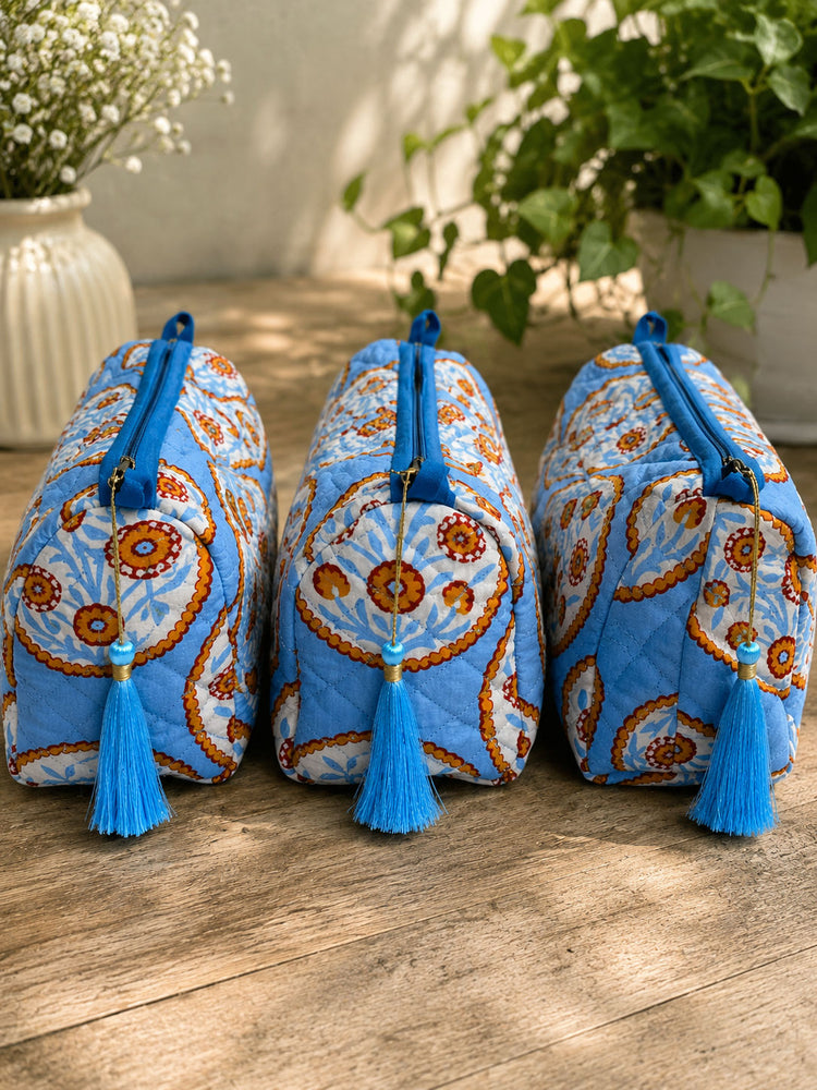 Floral Motif Print Pouch Set
