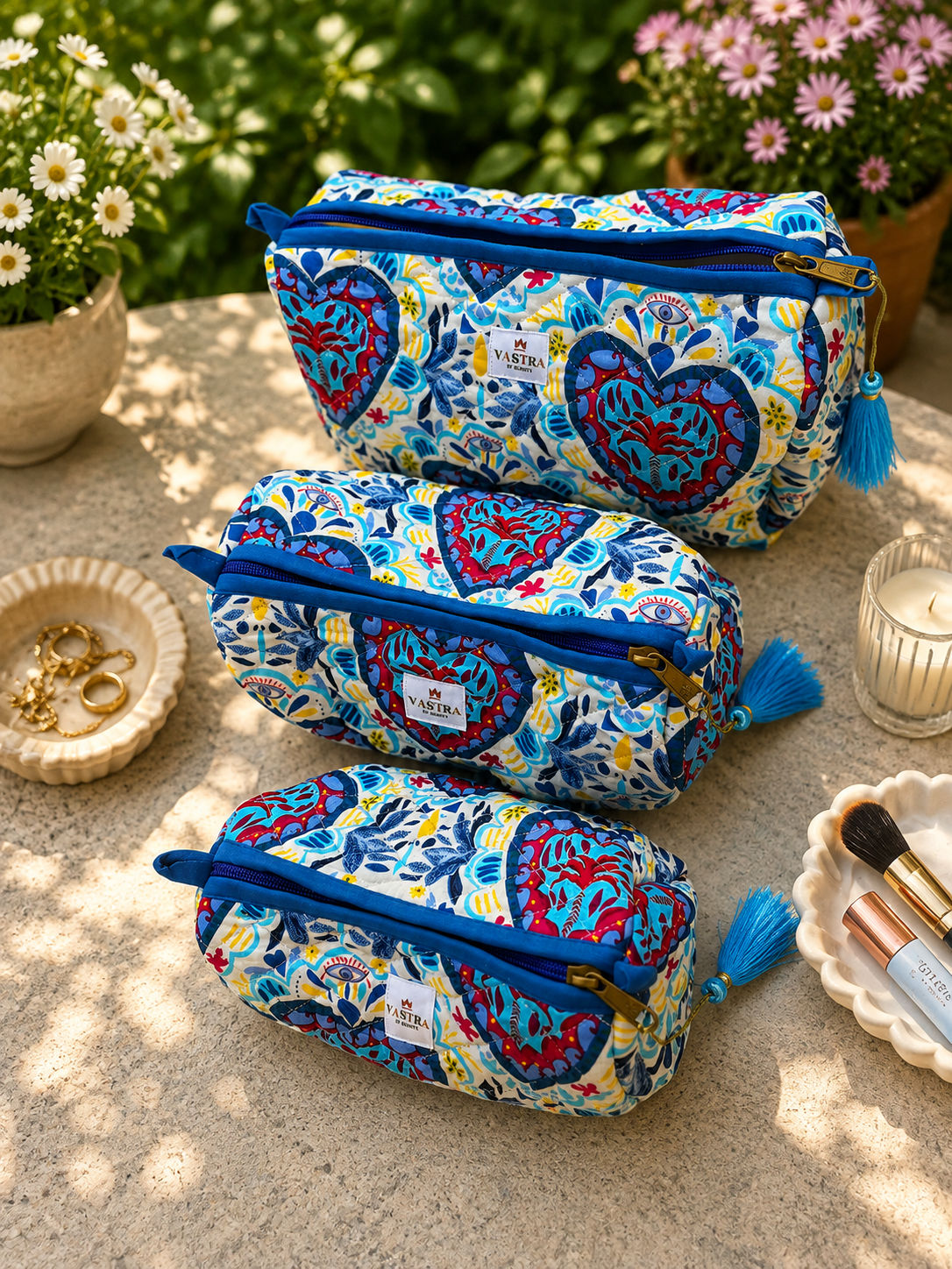 Heart Floral Motif Pouch Set