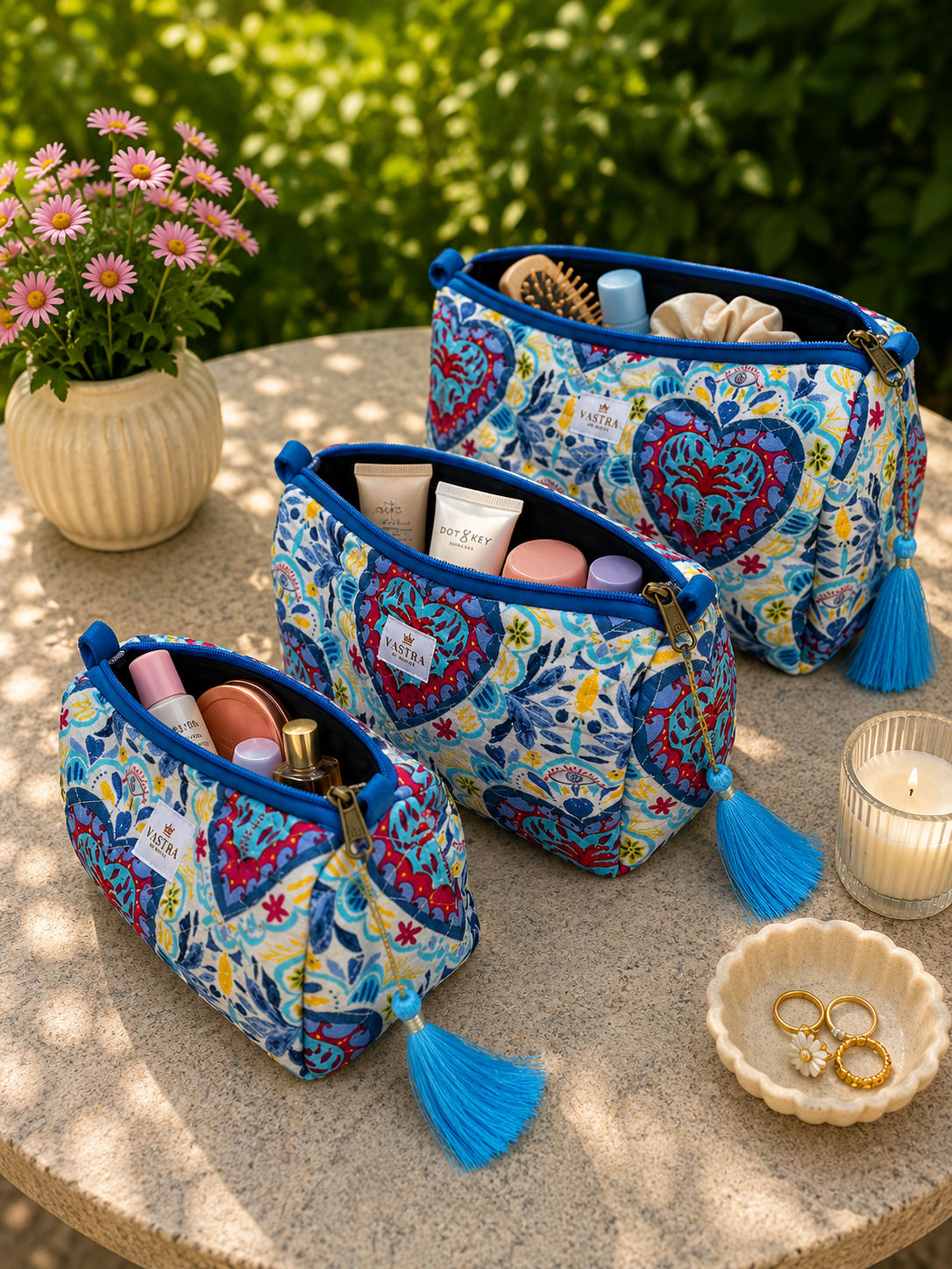 Heart Floral Motif Pouch Set