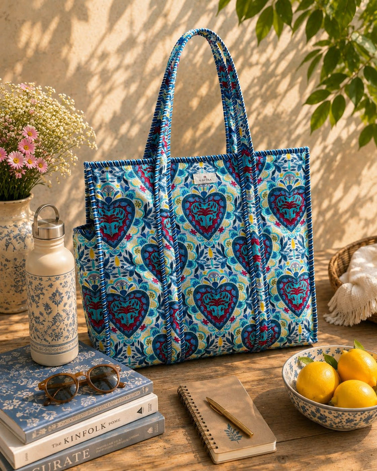 Heart Floral Motif Tote Bag