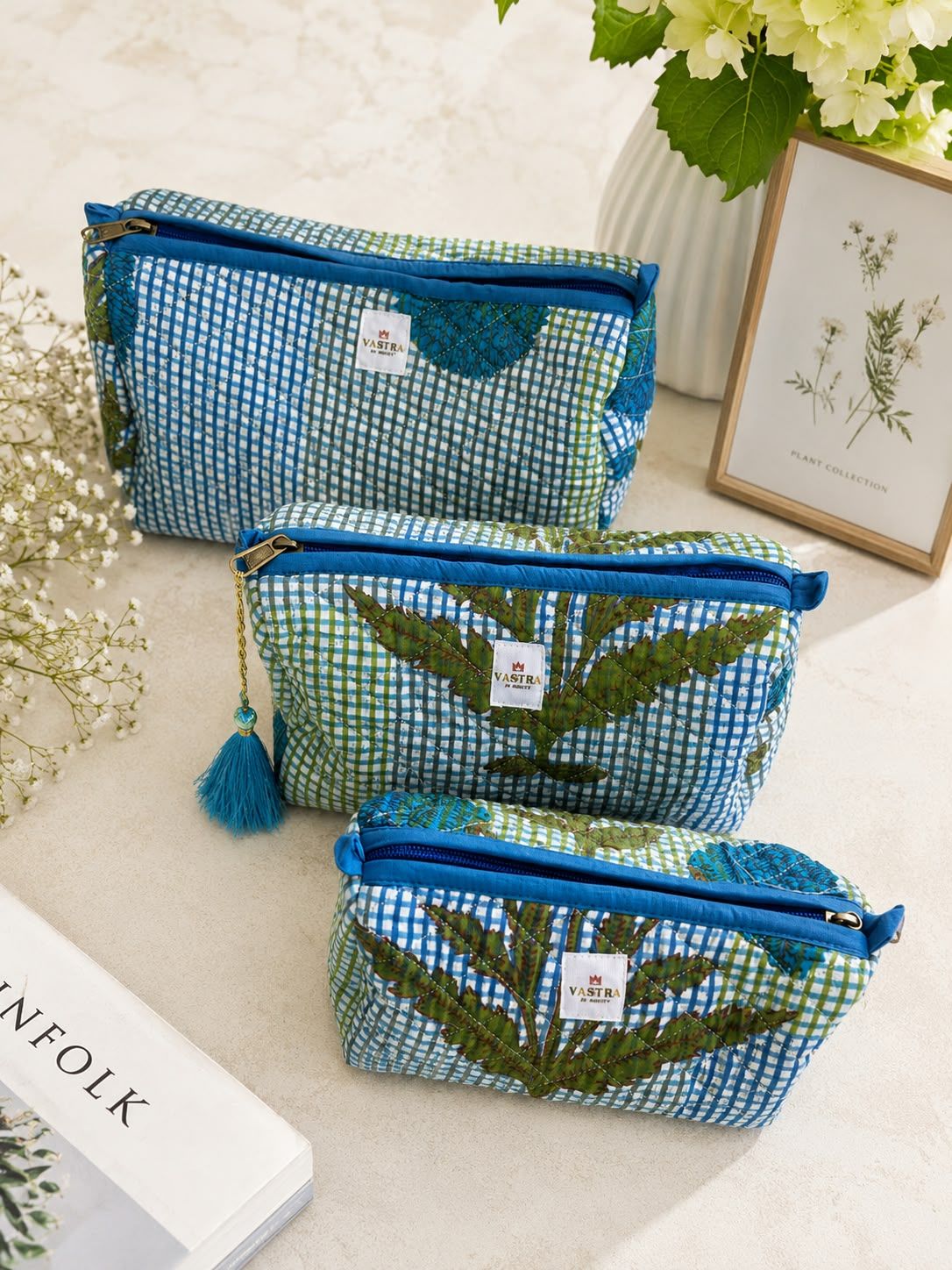 Blue Leafy Check Pouch Set